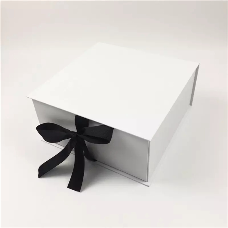  extensions gift packaging paper box with ribbon