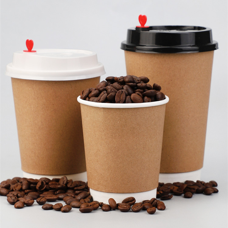 paper cups set with lids